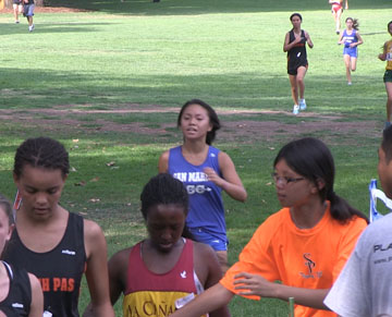 2011-09-22 - JV Girls - finish line (Yuwei & Kelly)