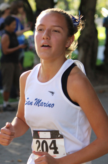 2013-11-07 - Veronica Mejia at Mile 1